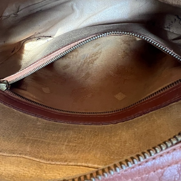 Vintage MCM Visetos Cognac Crossbody - Picture 7 of 10